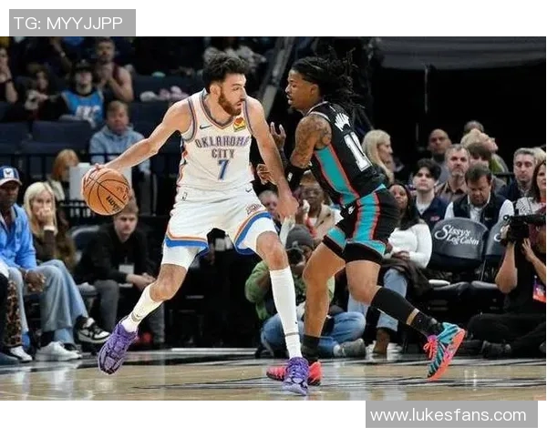 灰熊逆转国王，内内关键时刻出手得分：见证奇迹的一刻